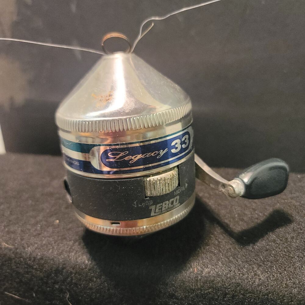 Fishing REEL Zebco Legacy 33 Spincast PreOwned